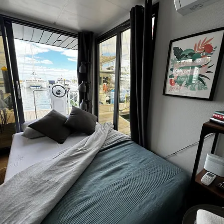Botel Casas Flotantes - Boatvillage Ayamonte